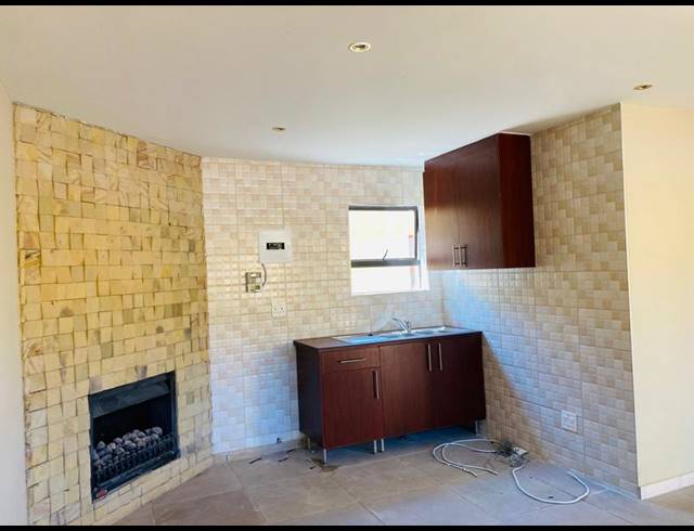 1 BEDROOM PROPERTY TO RENT IN BRUMA